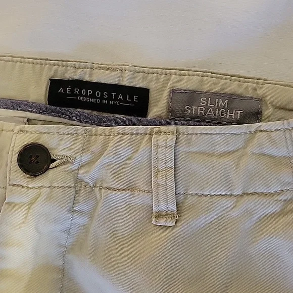 Aeropostale Khaki pants size 32/34 - Picture 3 of 4